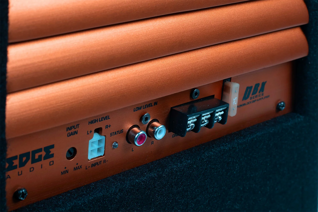 EDGE DBX-serien Aktivt Kabinett 12" med inbyggd DSP-förstärkare