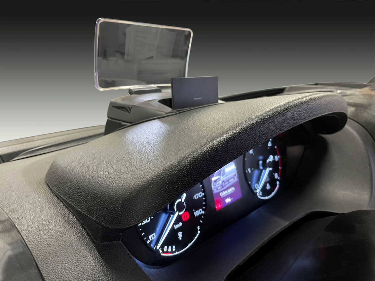 Pioneer AVIC-Z1000D11-CHU, Bilstereo för Ducato 8 Camper med HUD