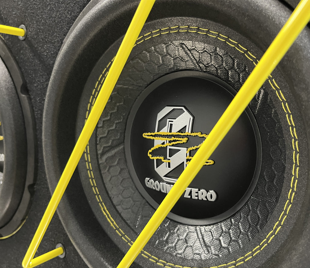 Ground Zero GZIB 3.250SPL – baslåda med 3 x 10 tum