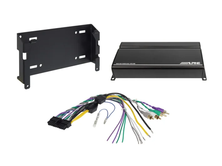 Alpine KTA-450, 4-kanals slutsteg, 4 × 100 W