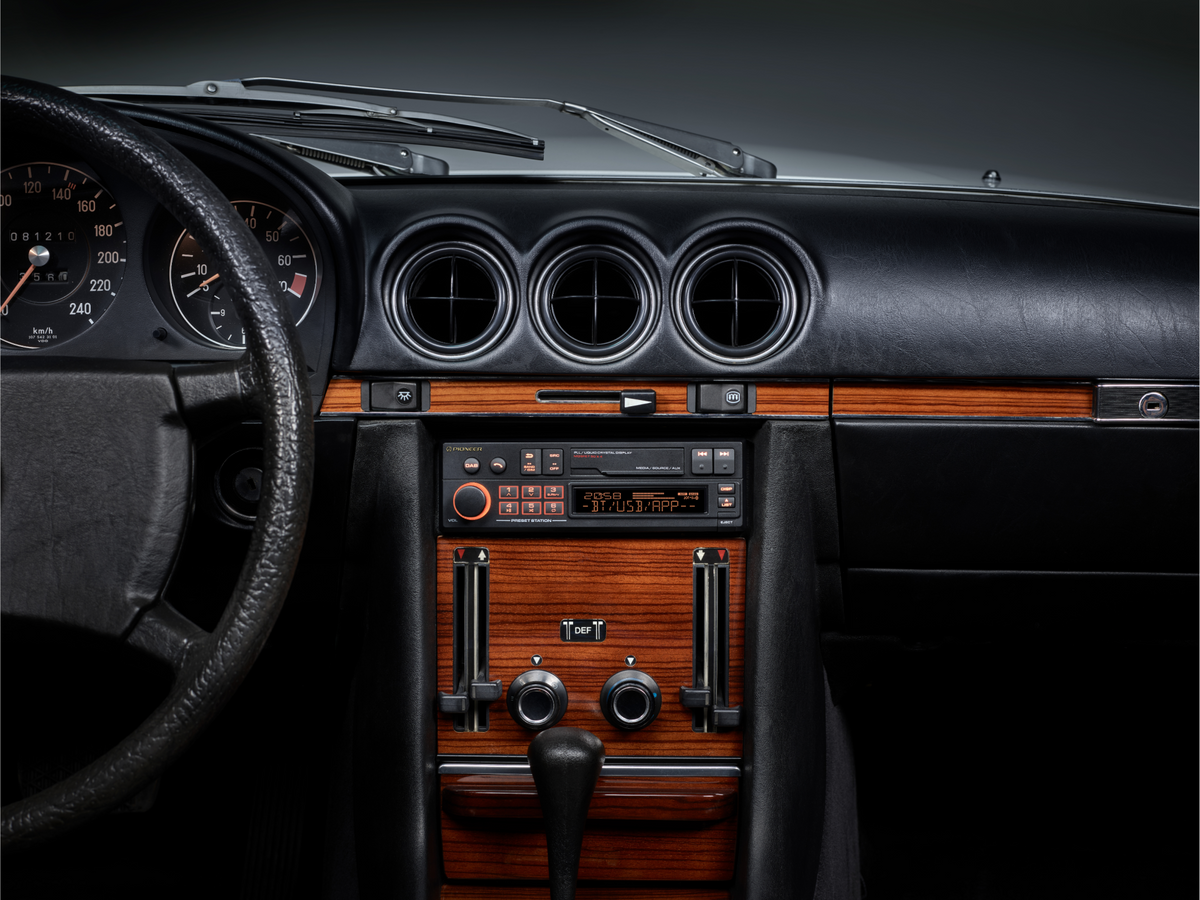 Pioneer SXT-C10PS, Retroradio, USB, Bluetooth, DAB