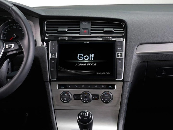 Alpine X903D-G7, Style navigationssystem för Golf 7