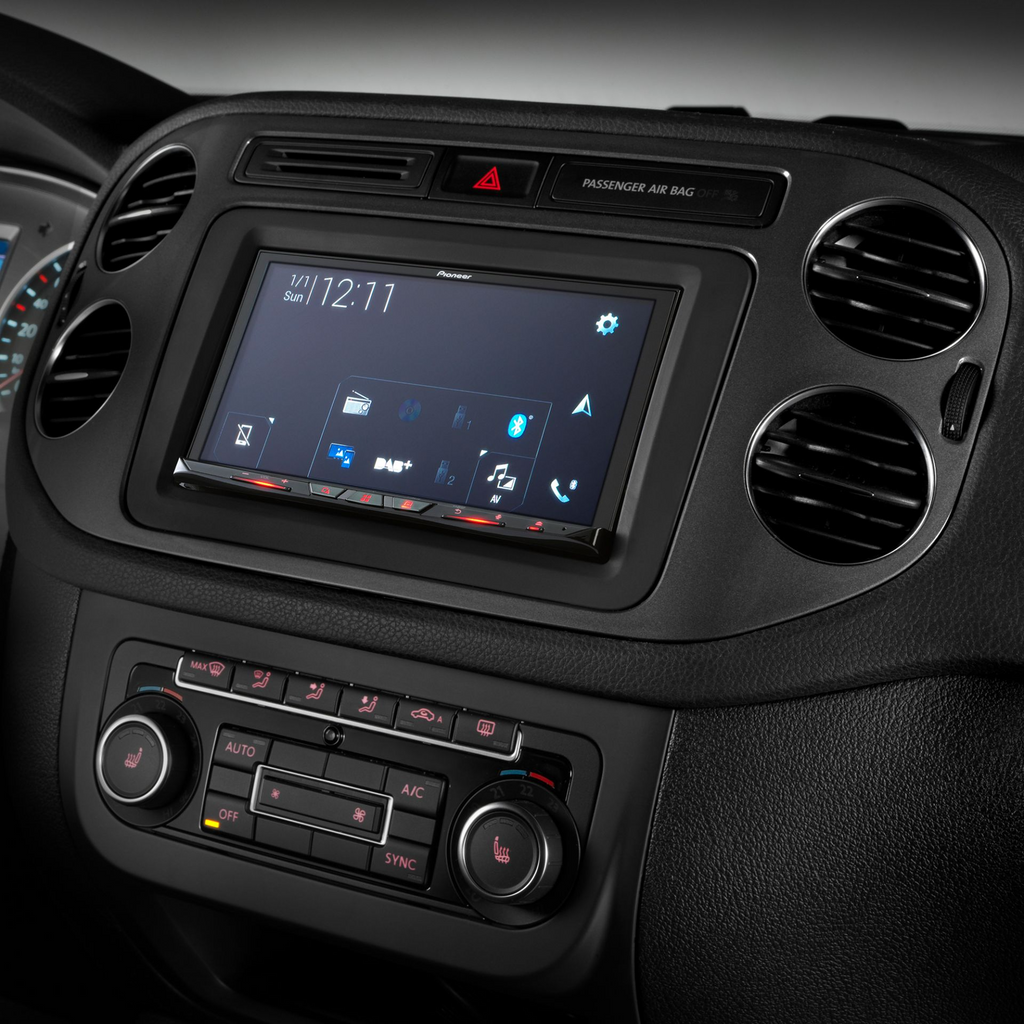 Pioneer AVIC-Z930DAB, Bilstereo med navigation, kapacitiv skärm och HDMI