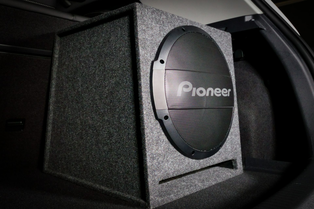 Pioneer TS-WX1210AH, 12-tums portad subwoofer med enkel basenhet